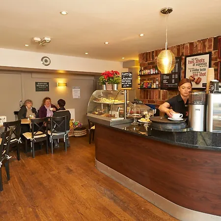 The Midland Leeds (West Yorkshire)