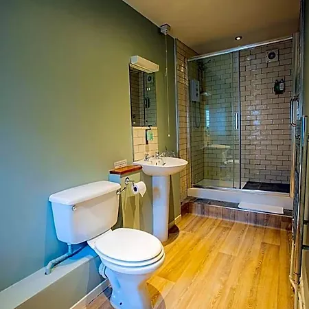 The Midland Leeds (West Yorkshire)