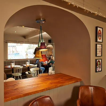 The Midland לידס