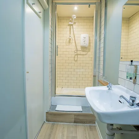 מלון The Midland 3*